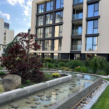Luxe Sea Apartment Saints Constantine and Helena Exterior photo