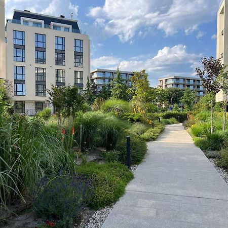 Luxe Sea Apartment Saints Constantine and Helena Exterior photo