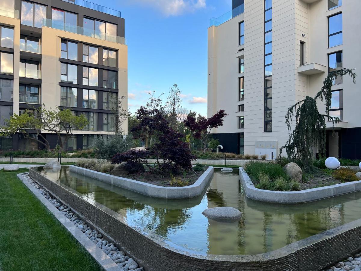 Luxe Sea Apartment Saints Constantine and Helena Exterior photo